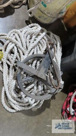 Lot of rope with large pulley