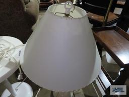 Floor lamp table and table lamp