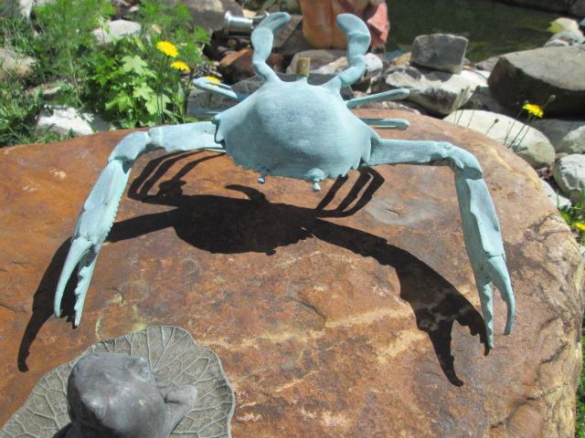 Cast Metal Frog and Crab Spitters