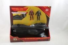 DC Flash Young Barry, Batman, Batmobile