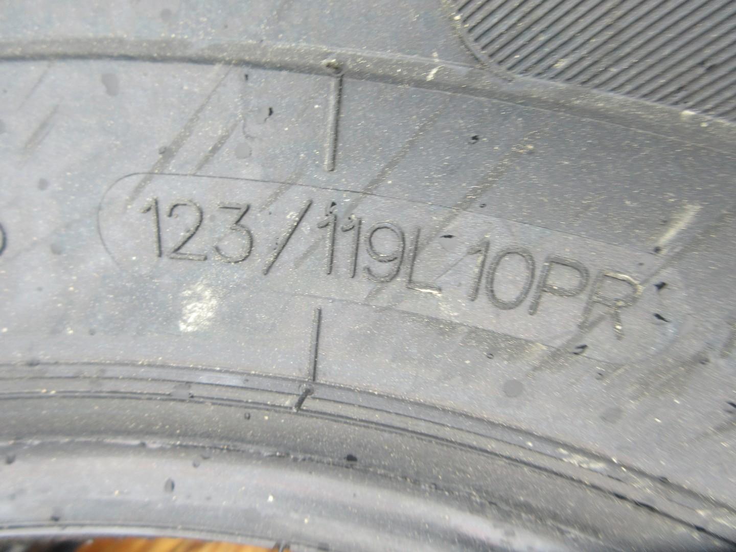 (4) Roadguider ST235/80R16 Trailer Tires