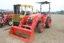 KUBOTA L3301 CANOPY 4WD W/ LDR BUCKET 431HRS (WE DO NOT GUARANTEE HOURS)