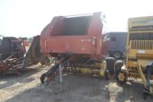 NH BR780 ROUND BALER