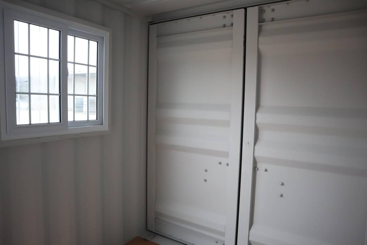 9'x7' Conex Box w/Dbl Door/Side Door/Window (Unused)