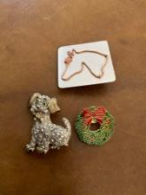 Brooches. 3 pieces