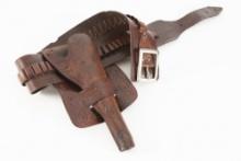 Rare vintage Leather Gun Rig with unusual pancake style half Holster with matching Cartridge Belt, c