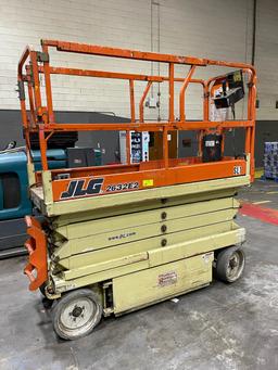 JGL Electric Scissor Lift