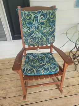 Vintage Rocking Chairs $1 STS