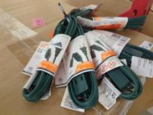 Lot of 6 HDX 6 ft. 16/2-Gauge Green Cube Tap Extension Cord, Appears to be New Retail Price Value $3