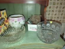 (DR) LOT OF ASSORTED ITEMS TO INCLUDE, DRESDEN CUT CRYSTAL SERVING BOWL FOOTED GERMANY 4.5? H X 6?