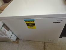 Magic Chef 8.7 cu. ft. Chest Freezer in White, New Out of the Box Has Some Minor Denting In corner