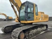 JOHN DEERE 330CLC HYDRAULIC EXCAVATOR SN:FF330CX083117 powered by diesel engine, equipped with Cab,