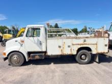 1999 INTERNATIONAL 4700 UTILITY TRUCK VN:1HTSMABM3XH674645 powered by T444E diesel engine, equipped