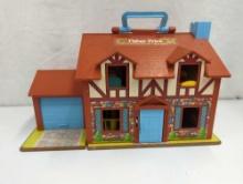 FISHER PRICE LITTLE PEOPLE HOUSE