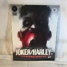 Collector Modern DC Comics Joker/Harley Criminal Sanity Black Label Comic Book No.3
