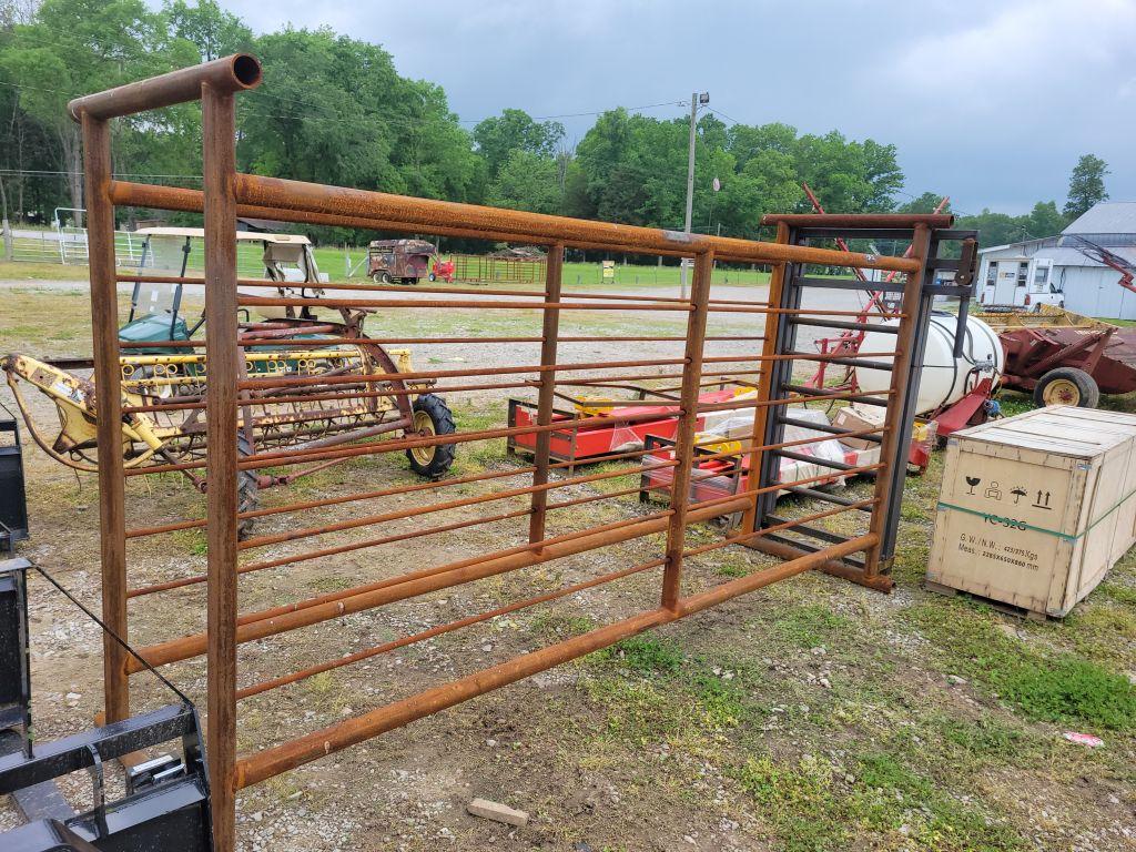 UNUSED 12' HEAVY DUTY ALLEY WITH SLIDING GATE