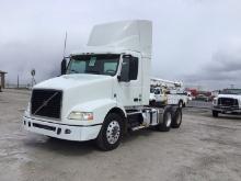 2013 VOLVO VNM 64T200 Serial Number: 4V4MC9DG0DN144908