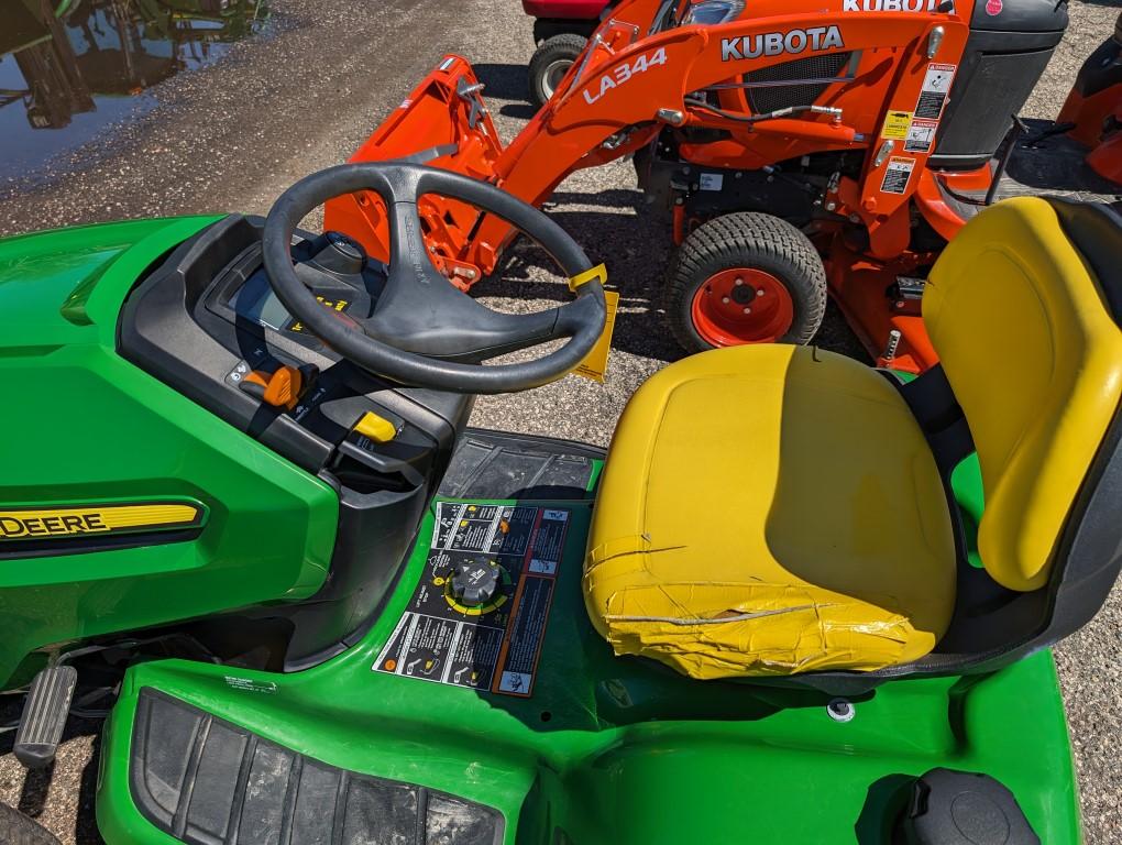 John Deere X350 Lawn Tractor