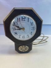 Vintage Westclox Class Time Electric Wall Clock