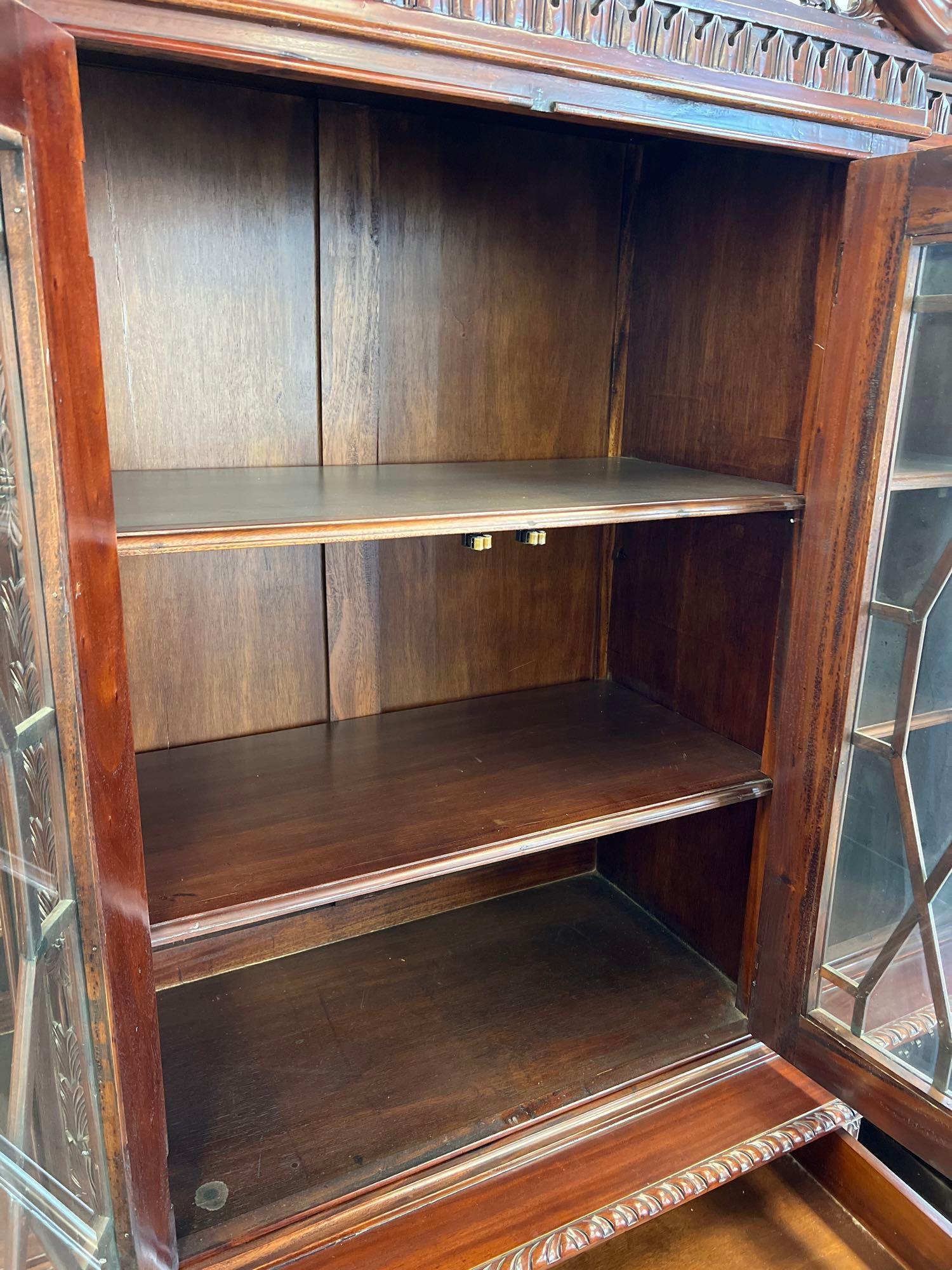 Chippendale Dining Room Hutch with Glass Doors