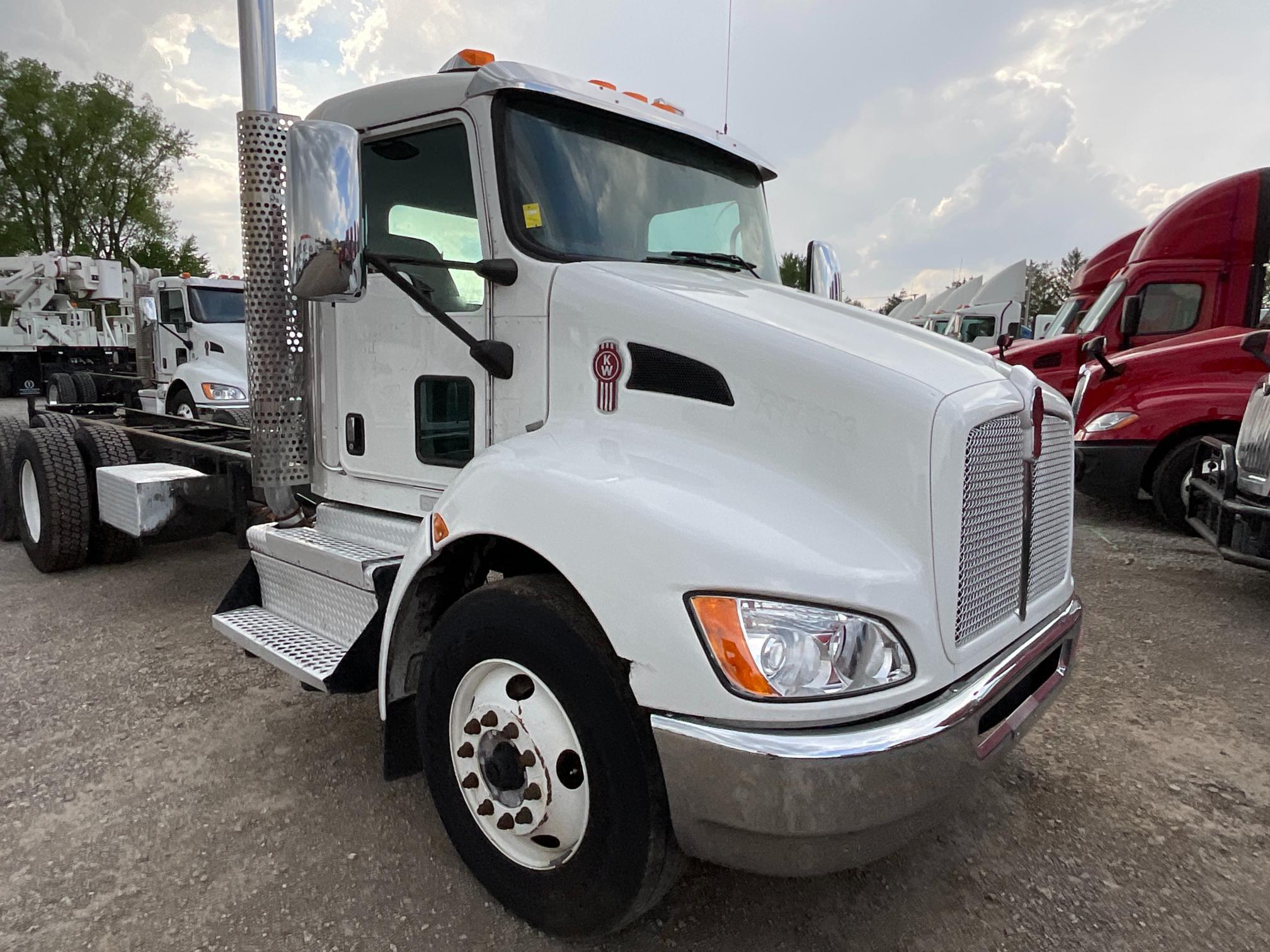 2019 Kenworth T370 Cab & chassis