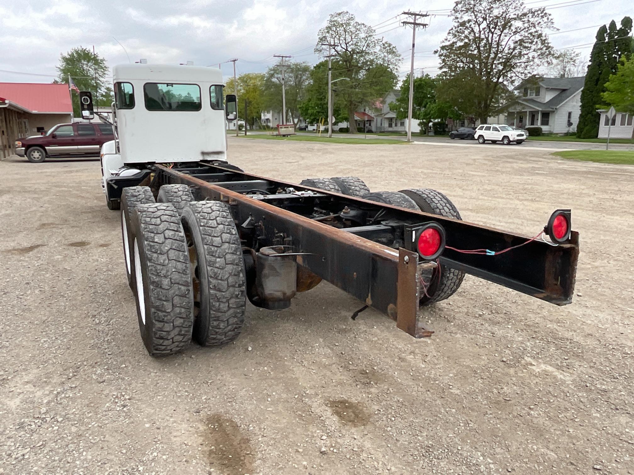 2015 Kenworth T370 Cab & Chassis