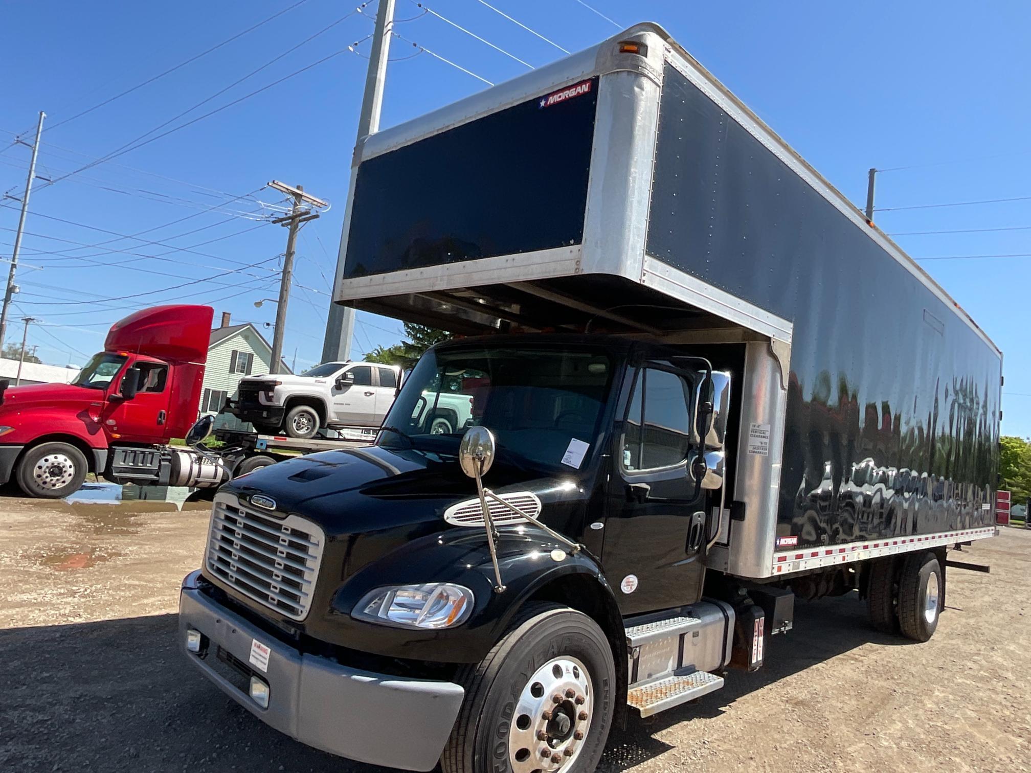 2019 Freightliner M2106 Box Truck