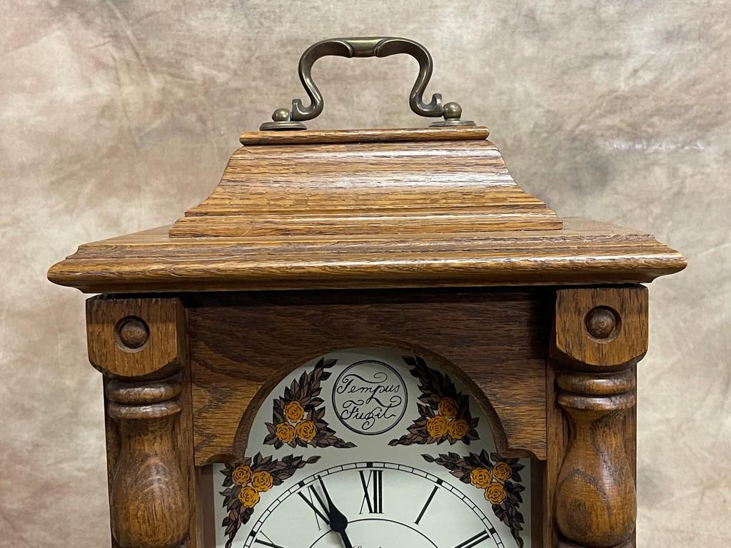 Vintage Linden Oak Cased Carriage Clock
