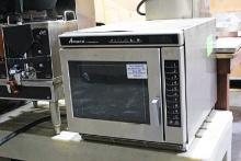 AMANA RC17S2 COMMERCIAL MICROWAVE