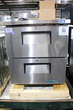 TRUE TUC-27F-D-2-HC SELF CONTAINED 27IN. 2-DRAWER UNDERCOUNTER FREEZER